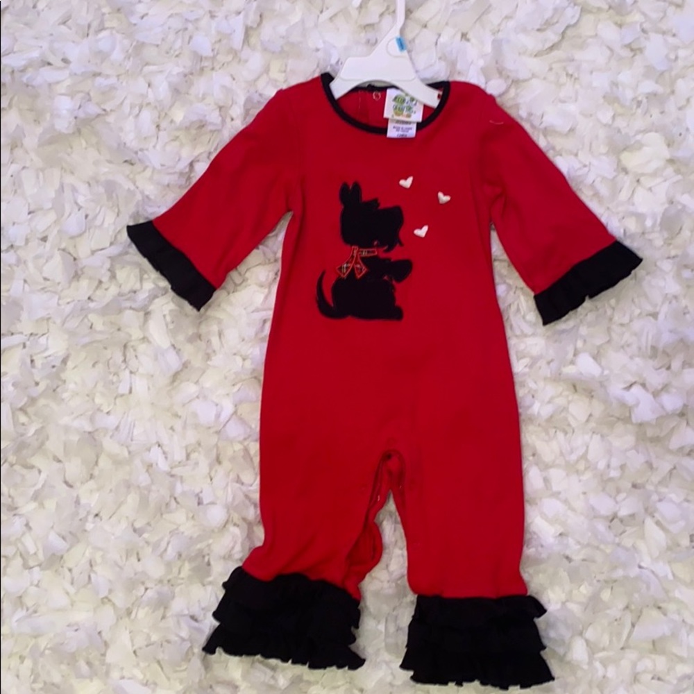 Scottie Dog holiday outfit